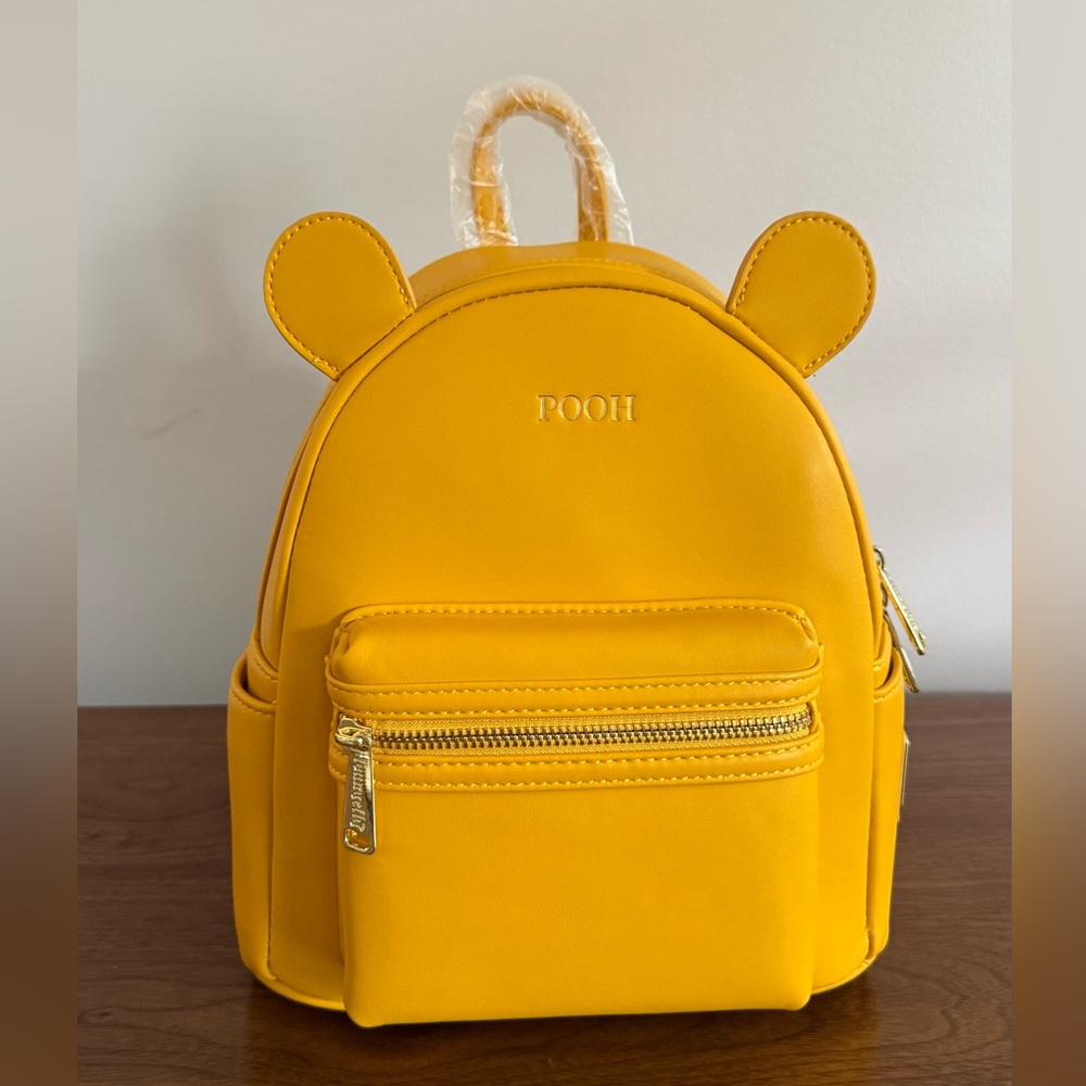 Loungefly Disney Winnie the Pooh Minimalist Figural Mini Backpack NWT